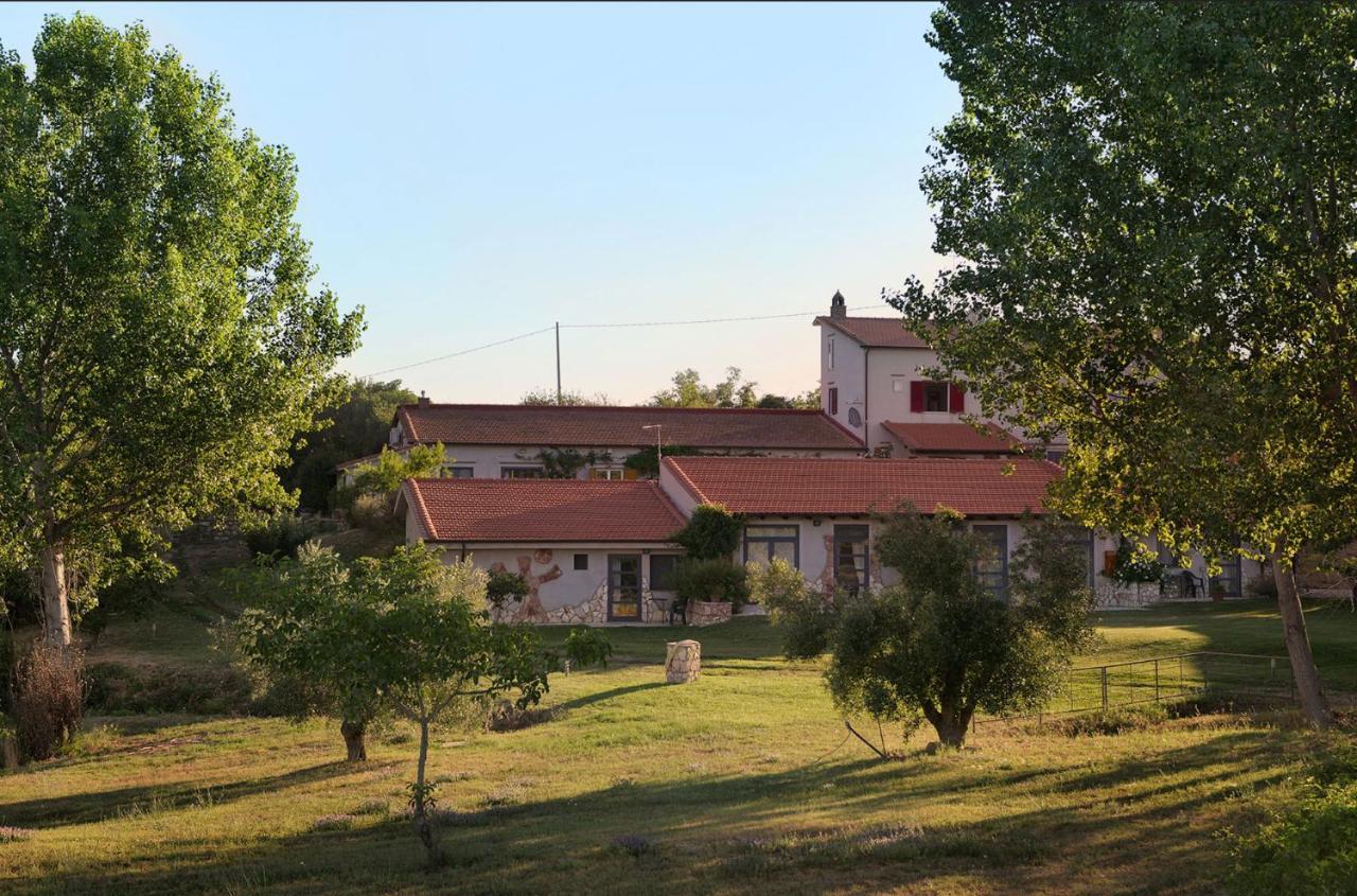 Agriturismo Arte Et Agricoltura Tuscania Bagian luar foto